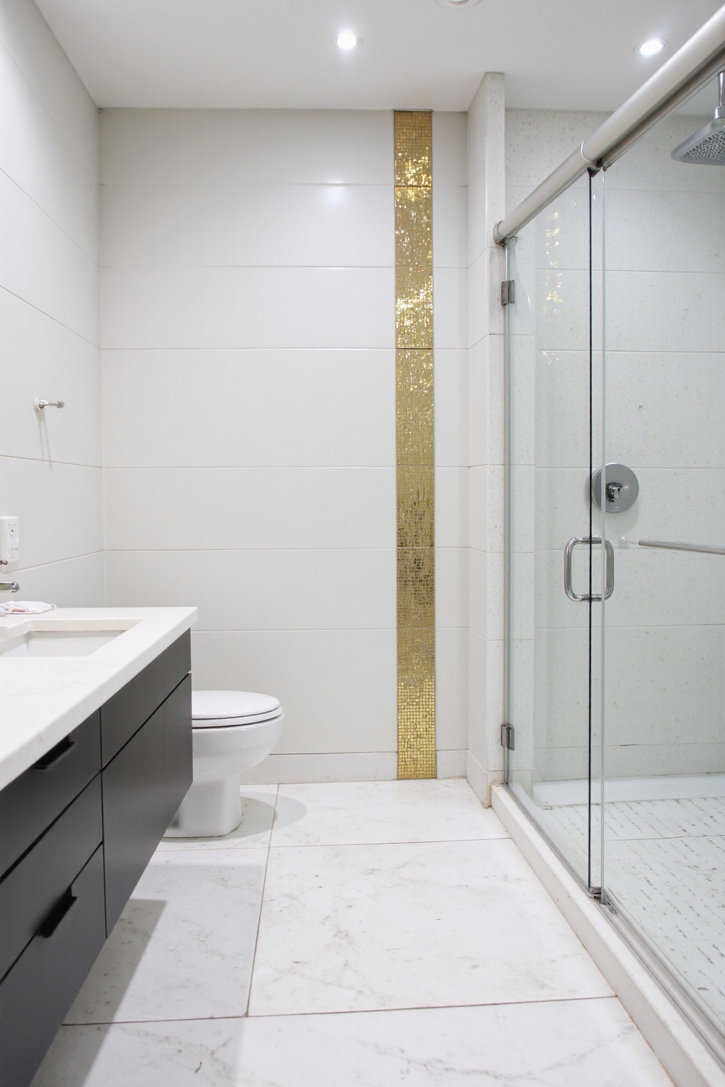 bathroom floor tiles, bathroom renos, pattern tile bathroom, painted shower tile, spanish tile bathroom ideas