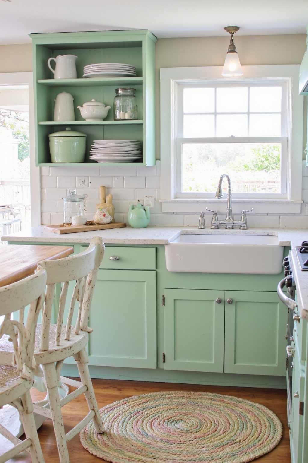 coastal kitchen decor, beach cottage kitchens, beachy kitchen, coastal cottage farmhouse, kitchen beach house