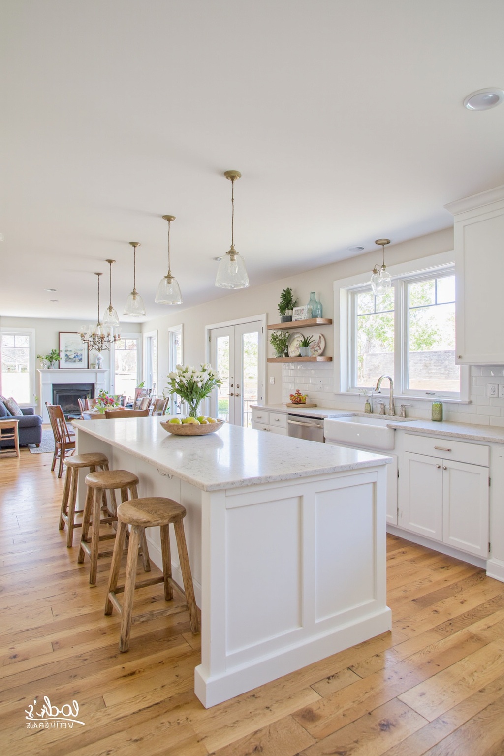 cottage kitchen, farmhouse kitchen design, farmhouse kitchen black, french kitchen, lighting above kitchen island farmhouse wood